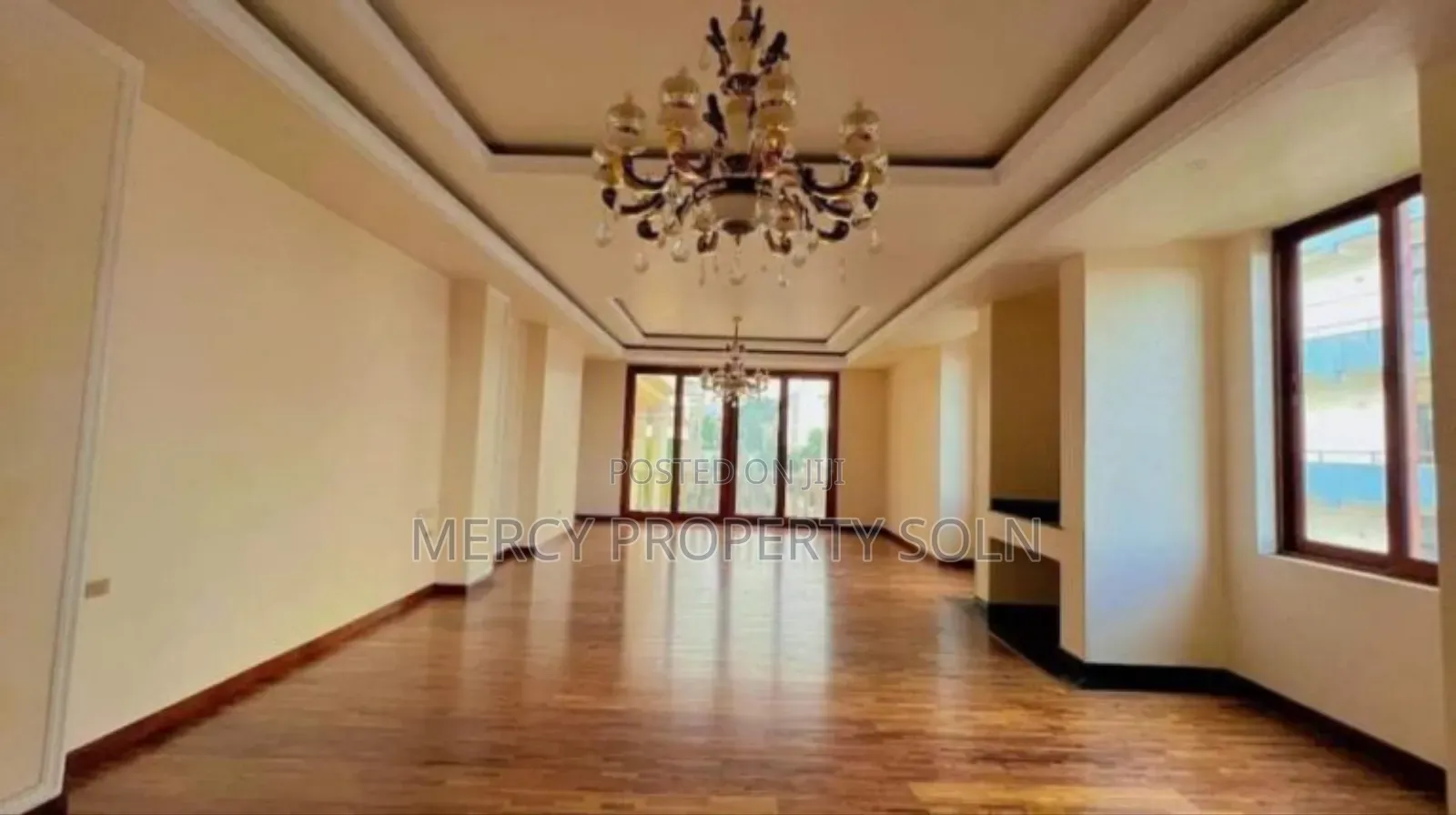 Furnished 12bdrm House in Bole for sale