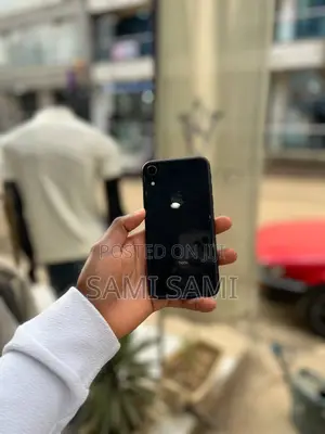 Apple iPhone XR 64 GB Black