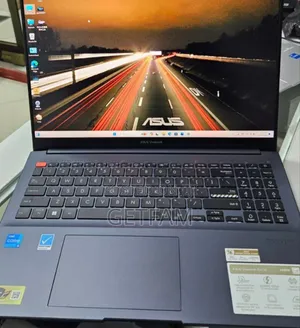New Laptop Asus VivoBook 15 X505BA 16GB Intel Core I5 SSD 512GB