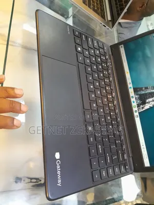 New Laptop Dell Inspiron 14 16GB AMD Ryzen 7 SSD 512GB