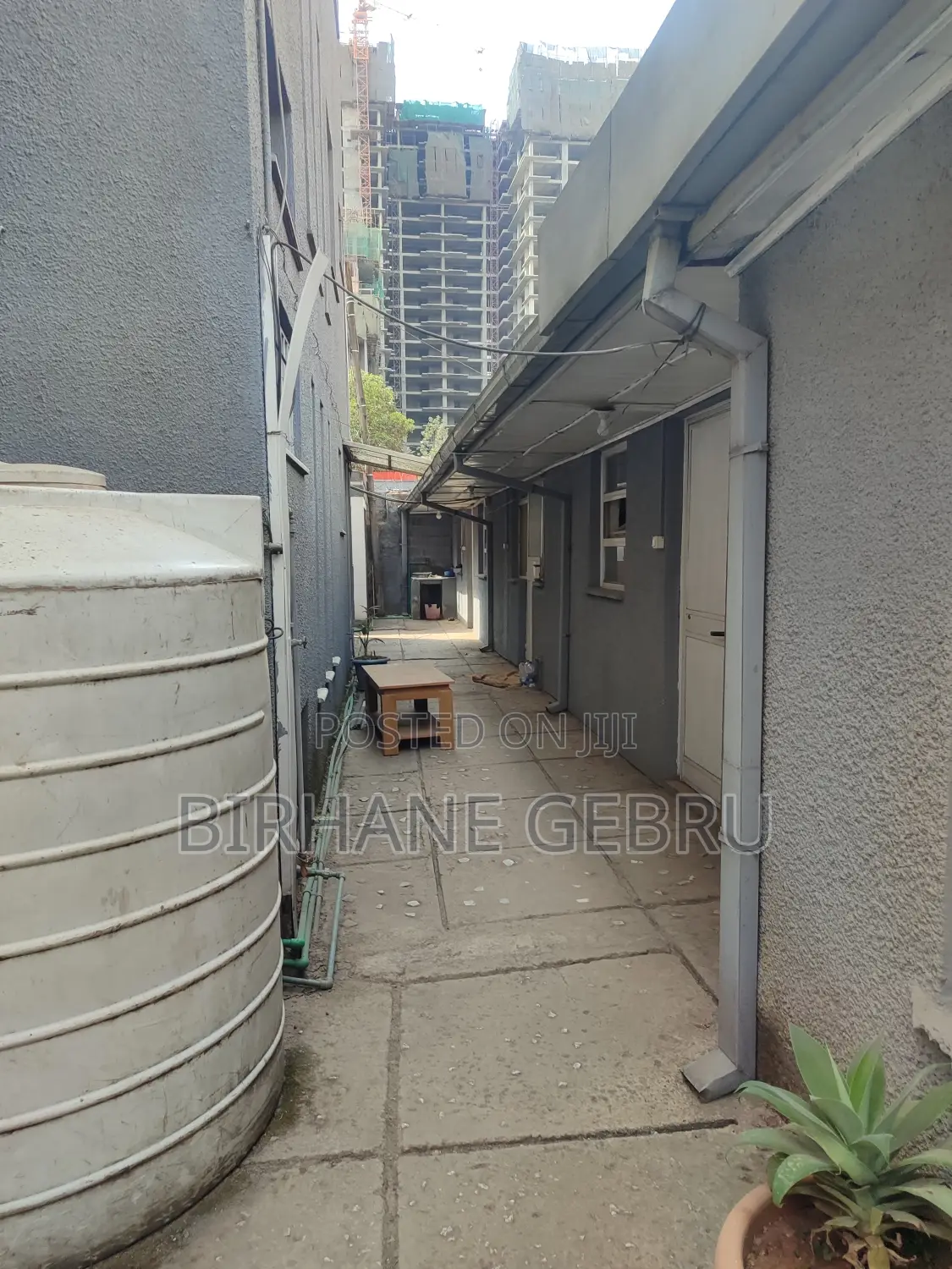 G+2 House Rent for Resturant or Living