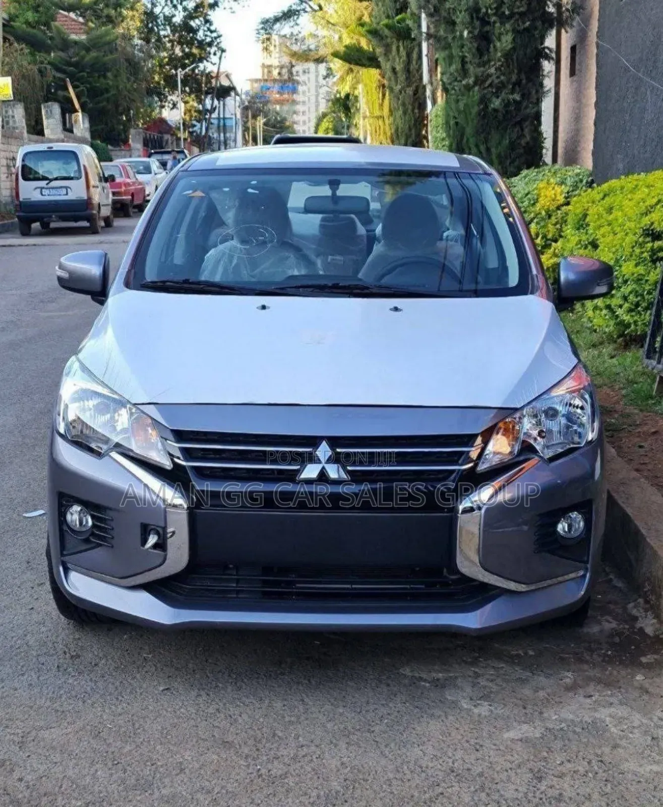 Mitsubishi Attrage 2023 Gray