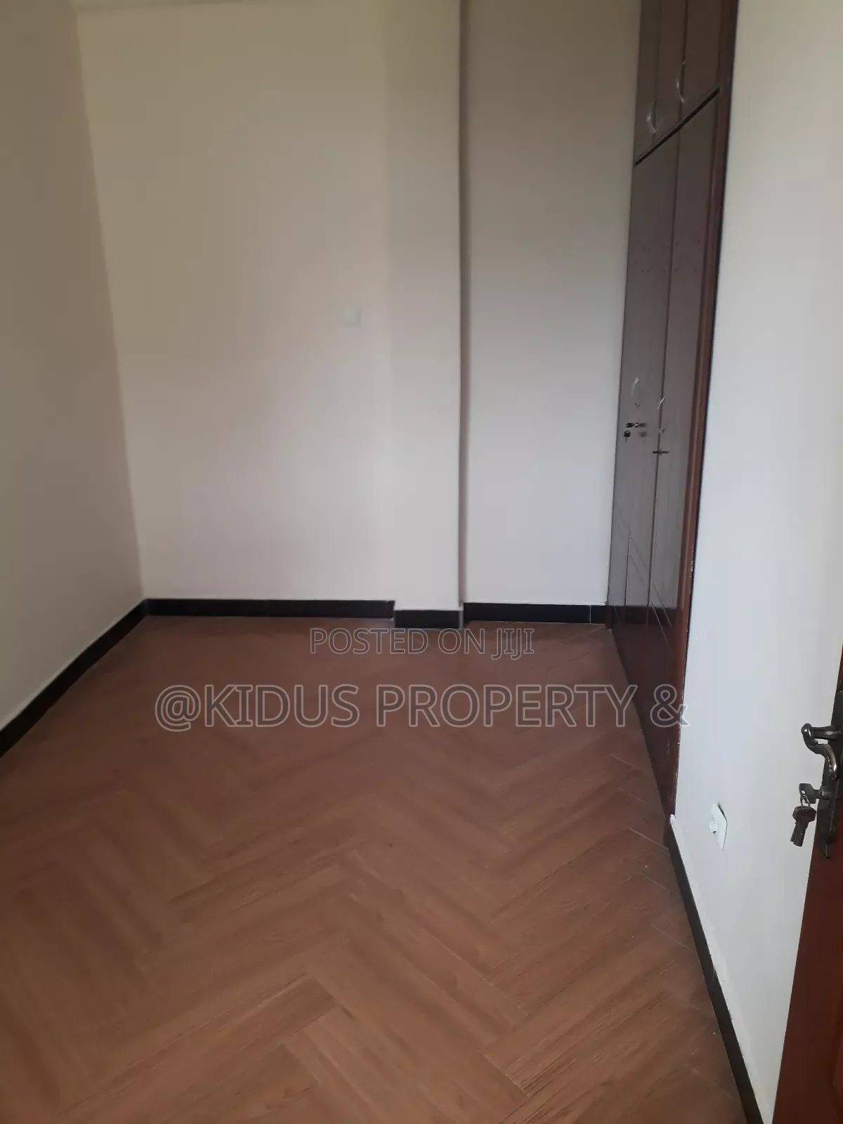 4bdrm House in Nasswe Real State, Nifas Silk-Lafto for rent