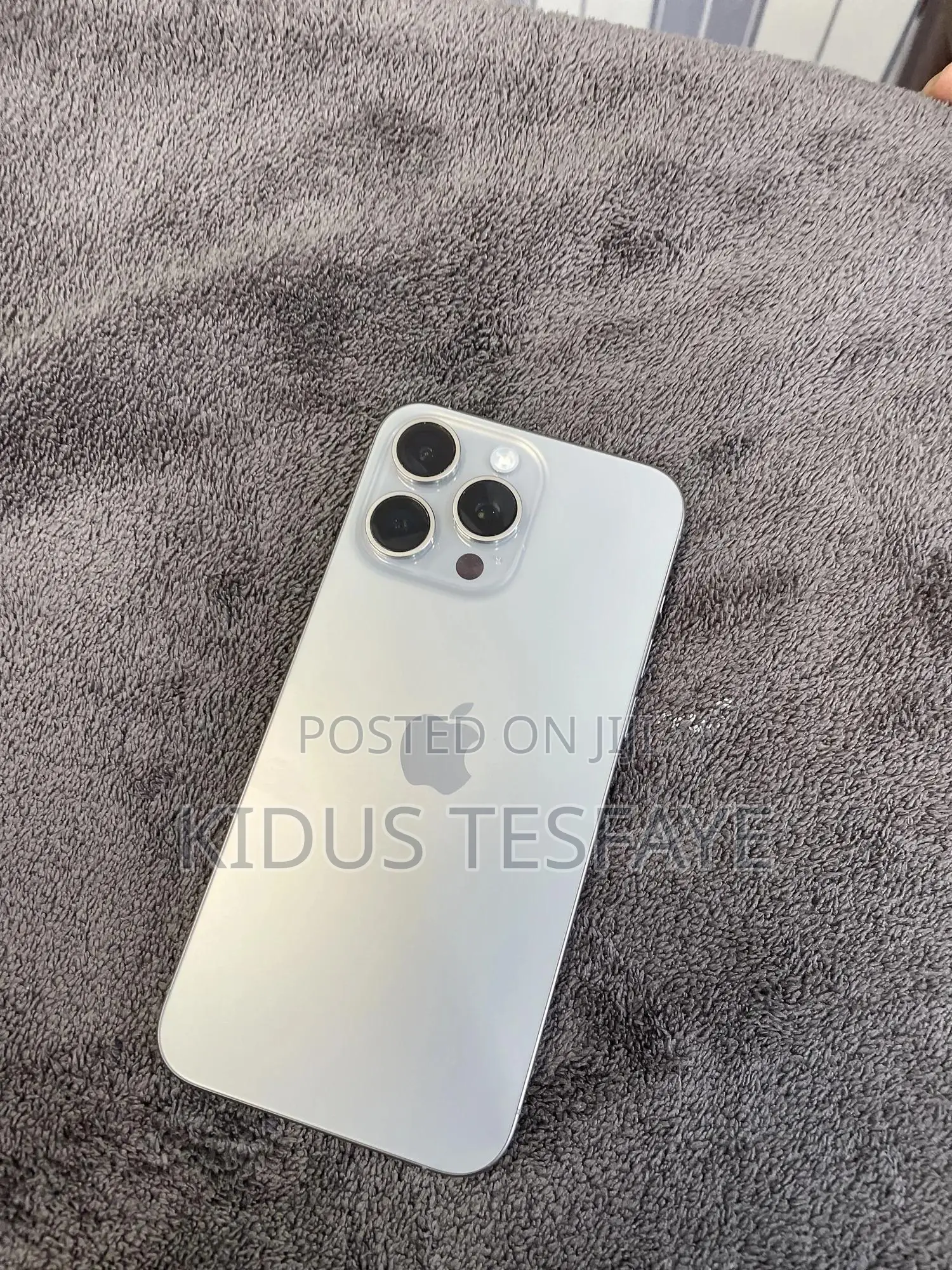 Apple iPhone 15 Pro Max 256 GB