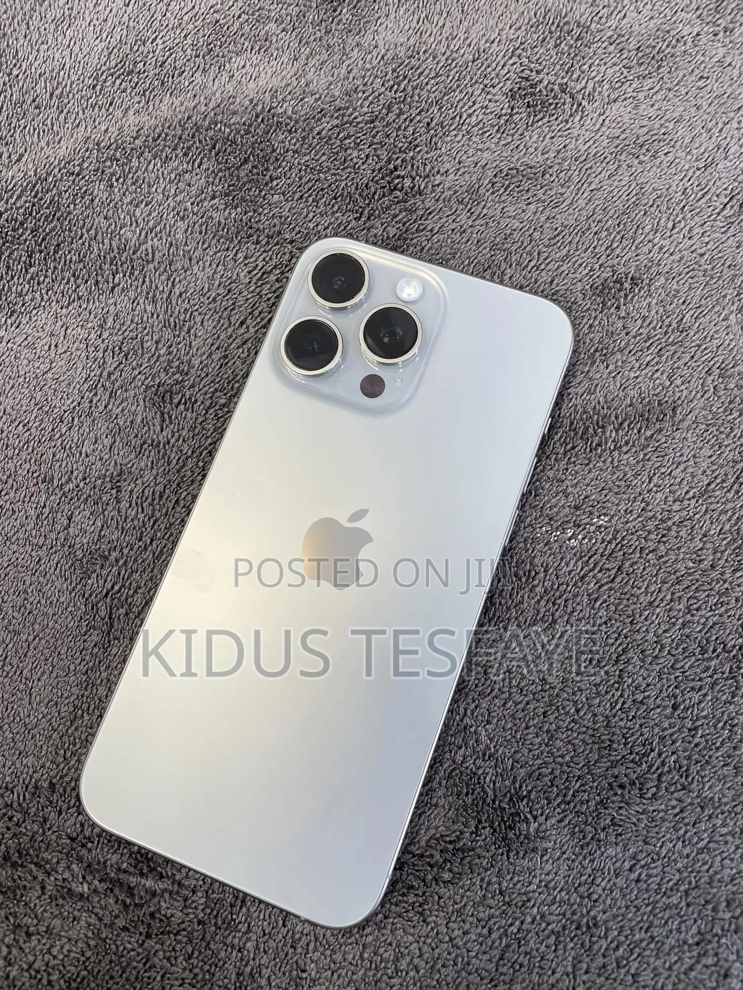 Apple iPhone 15 Pro Max 256 GB