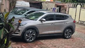 Hyundai Tucson 2020 Gold
