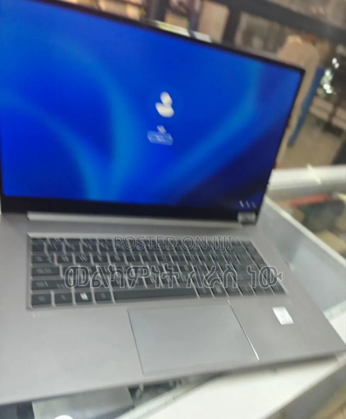 New Laptop HP ZBook Firefly 14 G7 32GB Intel Core I7 SSD 512GB