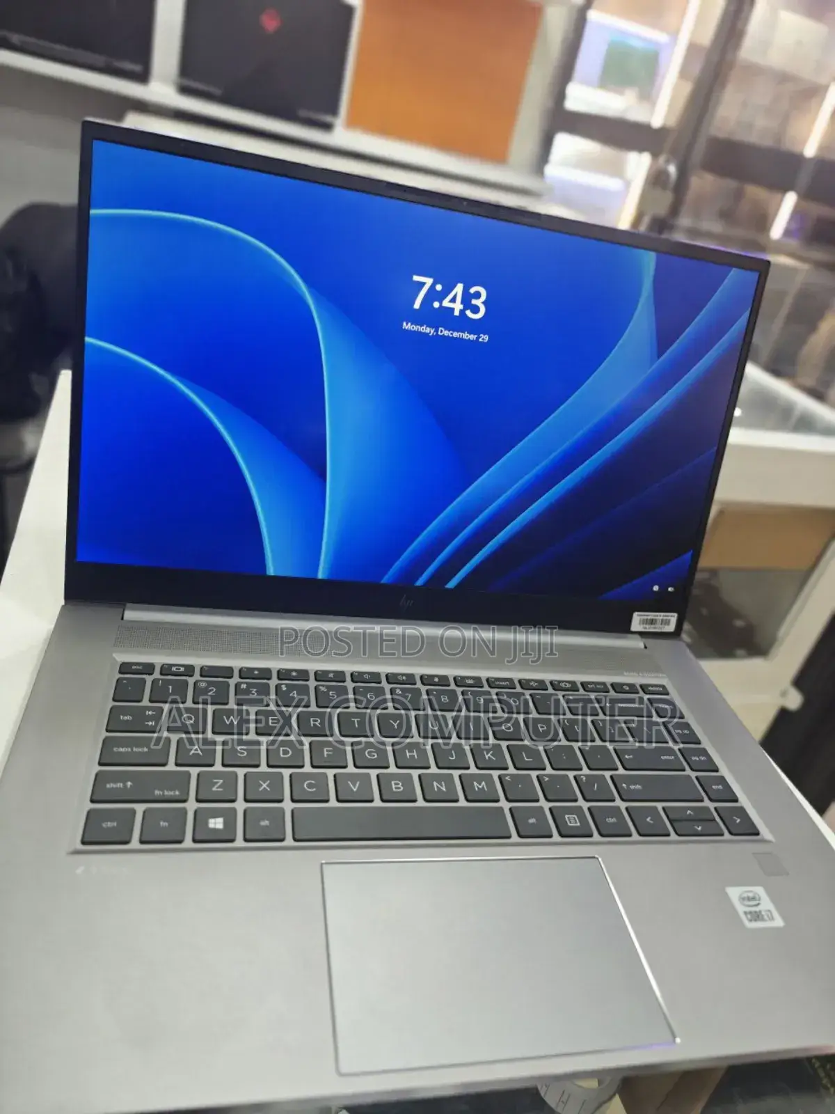 New Laptop HP ZBook Firefly 14 G7 32GB Intel Core I7 SSD 512GB