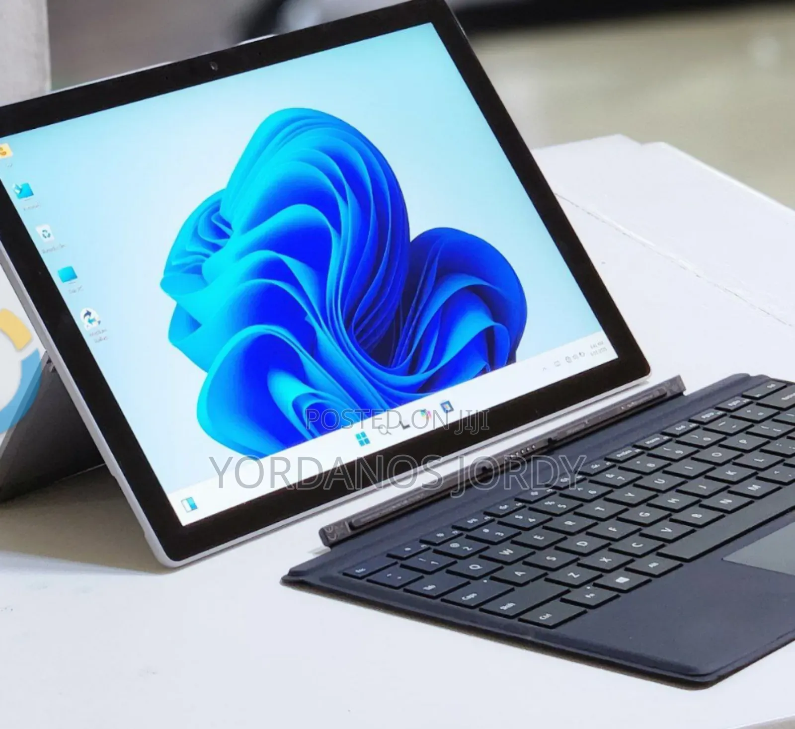 New Laptop Microsoft Surface Pro 6 8GB Intel Core I7 SSD 256GB