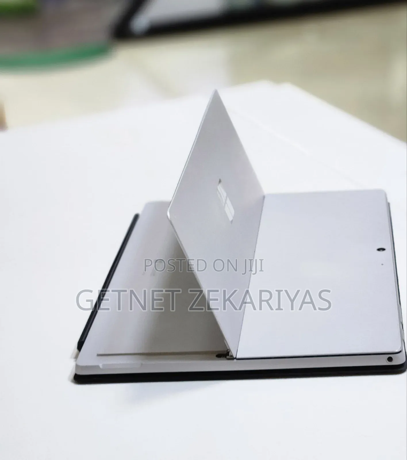 New Laptop Microsoft Surface Pro 6 8GB Intel Core I7 SSD 256GB