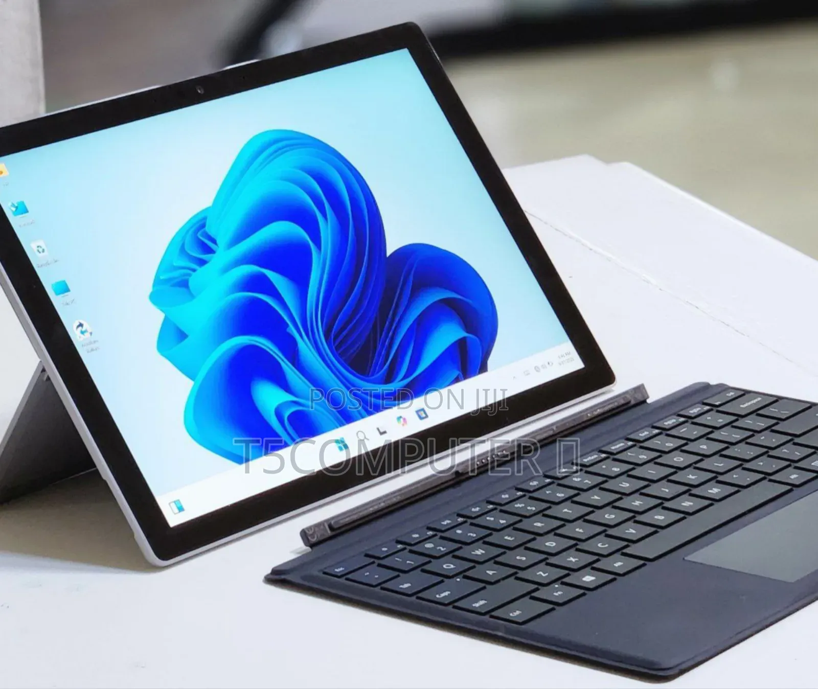 New Laptop Microsoft Surface Pro 7 16GB Intel Core I7 SSD 512GB