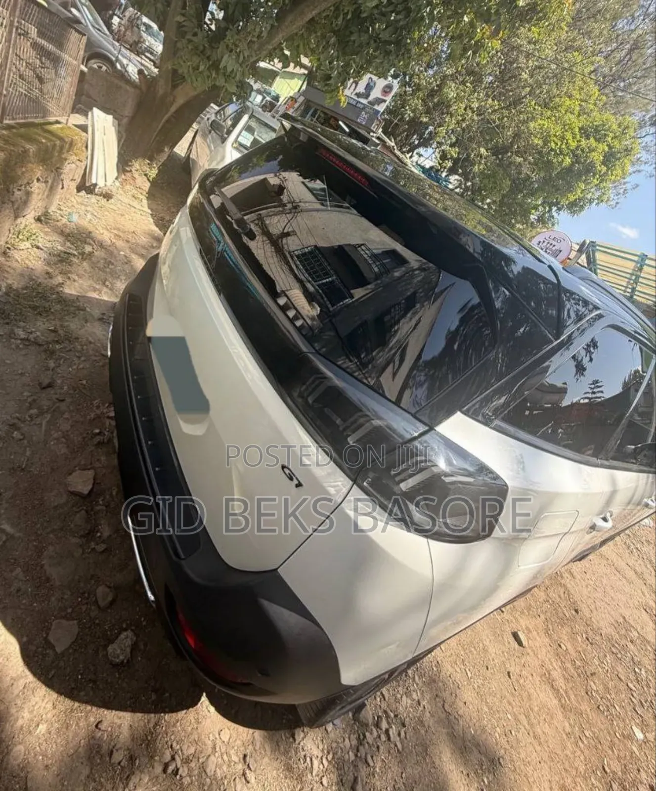 Peugeot 5008 2022 White