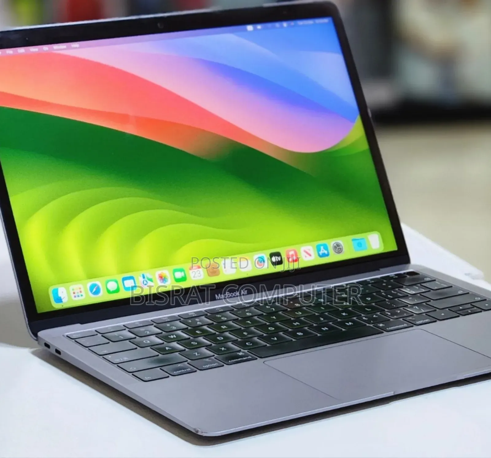 New Laptop Apple MacBook Air 2019 8GB Intel Core I5 SSD 256GB