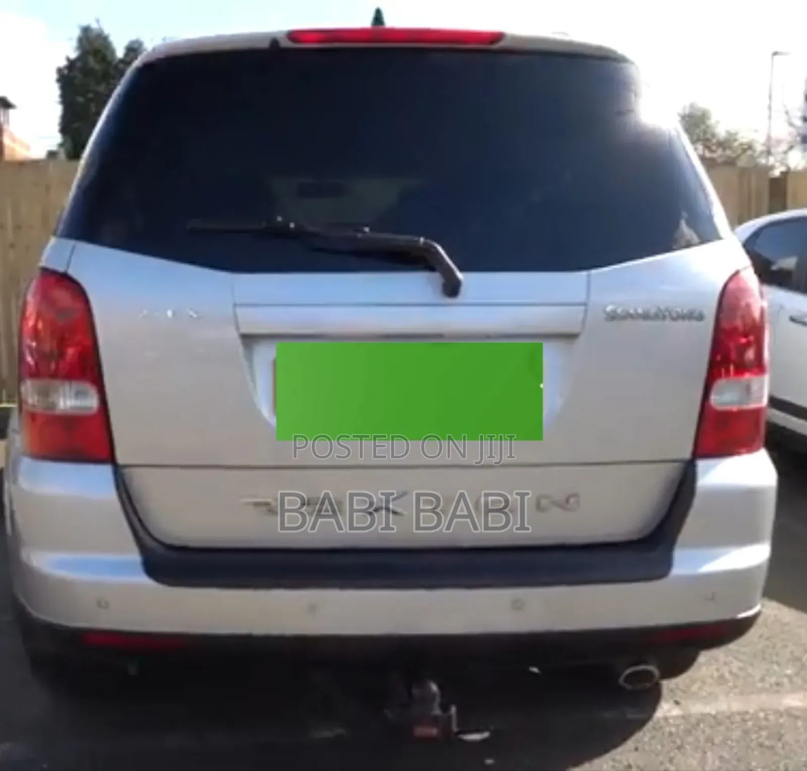 Mahindra XUV500 2011 Silver