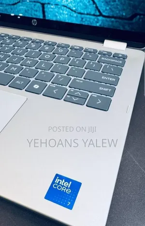 Photo - New Laptop HP OmniBook 7 14" 16GB Intel Core 7 SSD 512GB