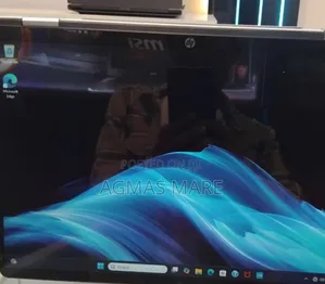 New Laptop HP OmniBook 5 Flip 16GB Intel Core 7 SSD 512GB