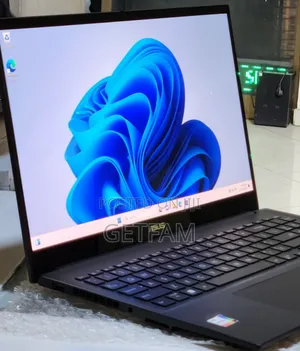 New Laptop Asus VivoBook 15 X505BA 16GB Intel Core I9 SSD 1T