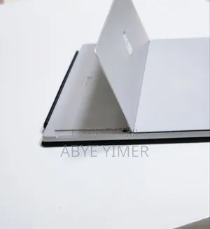 New Laptop Microsoft Surface Pro 6 8GB Intel Core I7 SSD 256GB