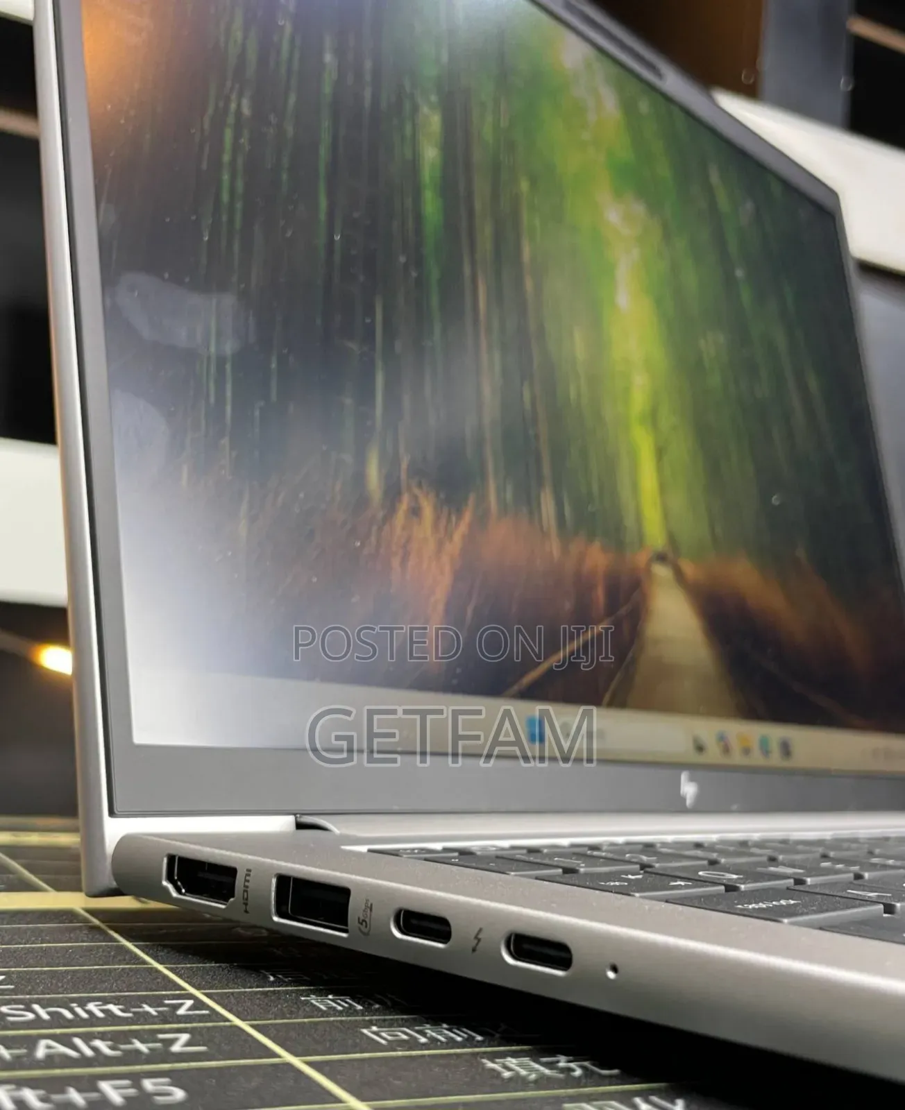 New Laptop HP EliteBook Folio G1 16GB Intel Core Ultra 7 SSD 512GB