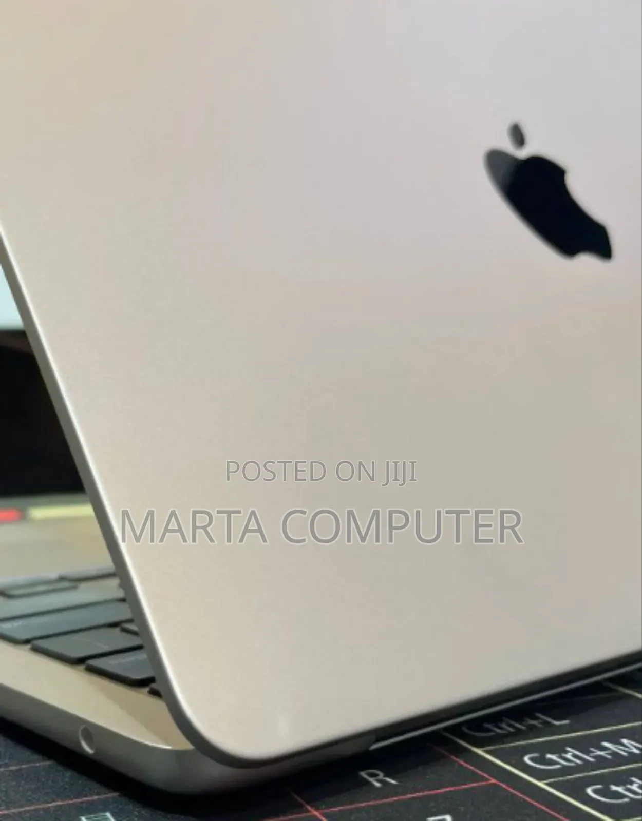 New Laptop Apple MacBook Air 2022 M2 16GB Apple M2 SSD 256GB