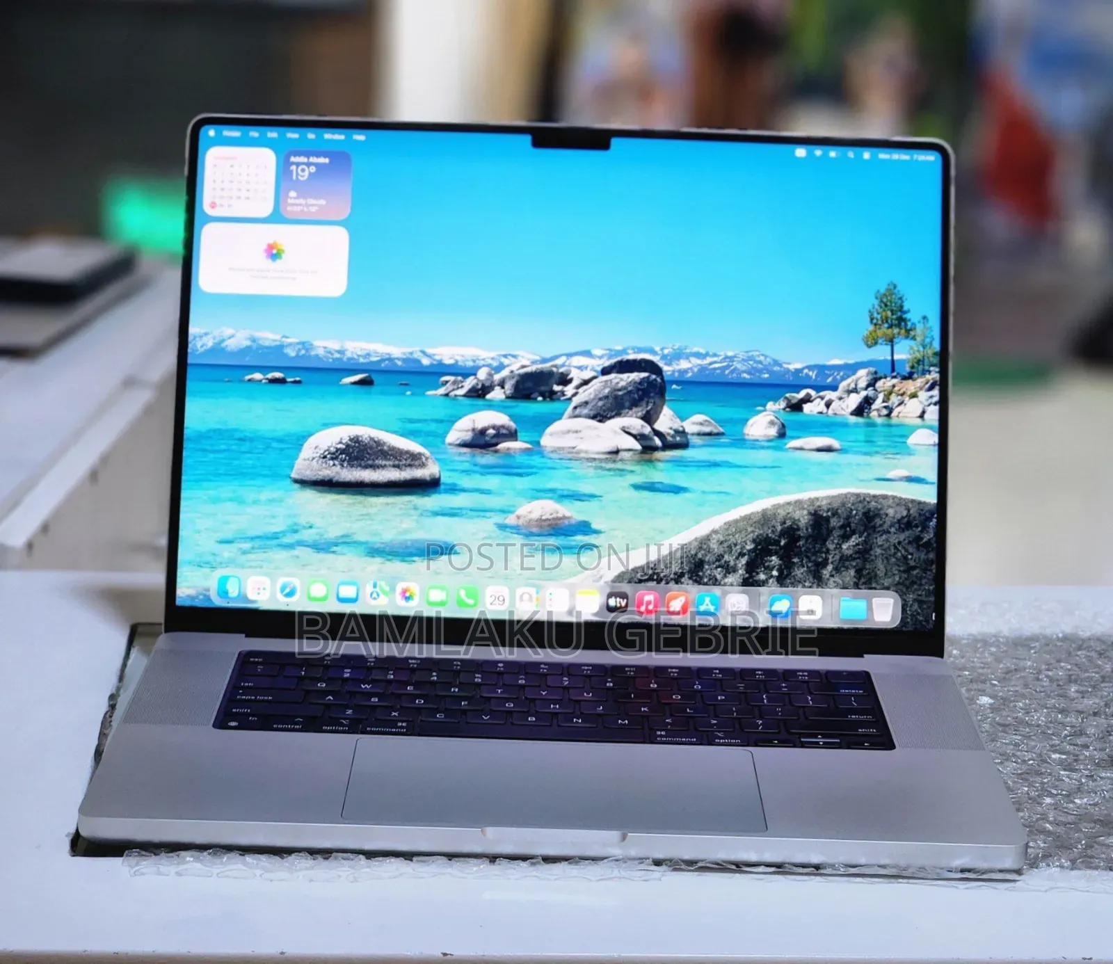 New Laptop Apple MacBook Pro M1 32GB Apple M1 Pro SSD 512GB