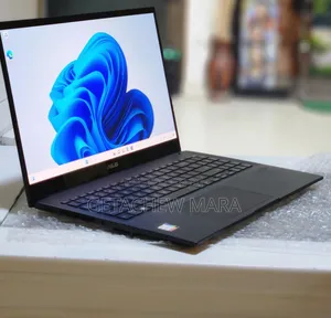 New Laptop Asus VivoBook 15 X505BA 16GB Intel Core I9 SSD 1T