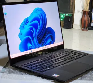 New Laptop Asus VivoBook 15 X505BA 16GB Intel Core I9 SSD 1T