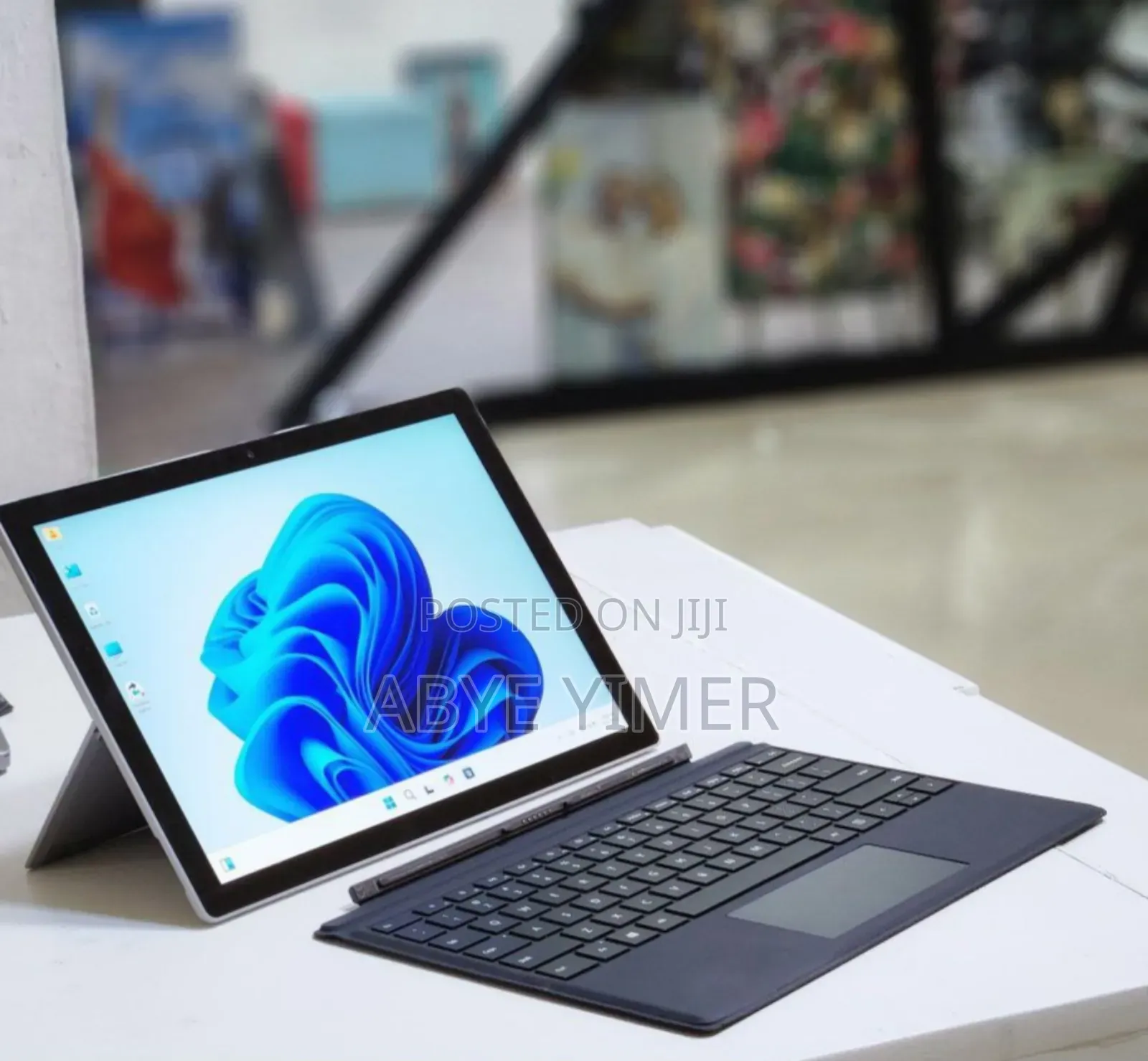 New Laptop Microsoft Surface Pro 6 8GB Intel Core I7 SSD 256GB