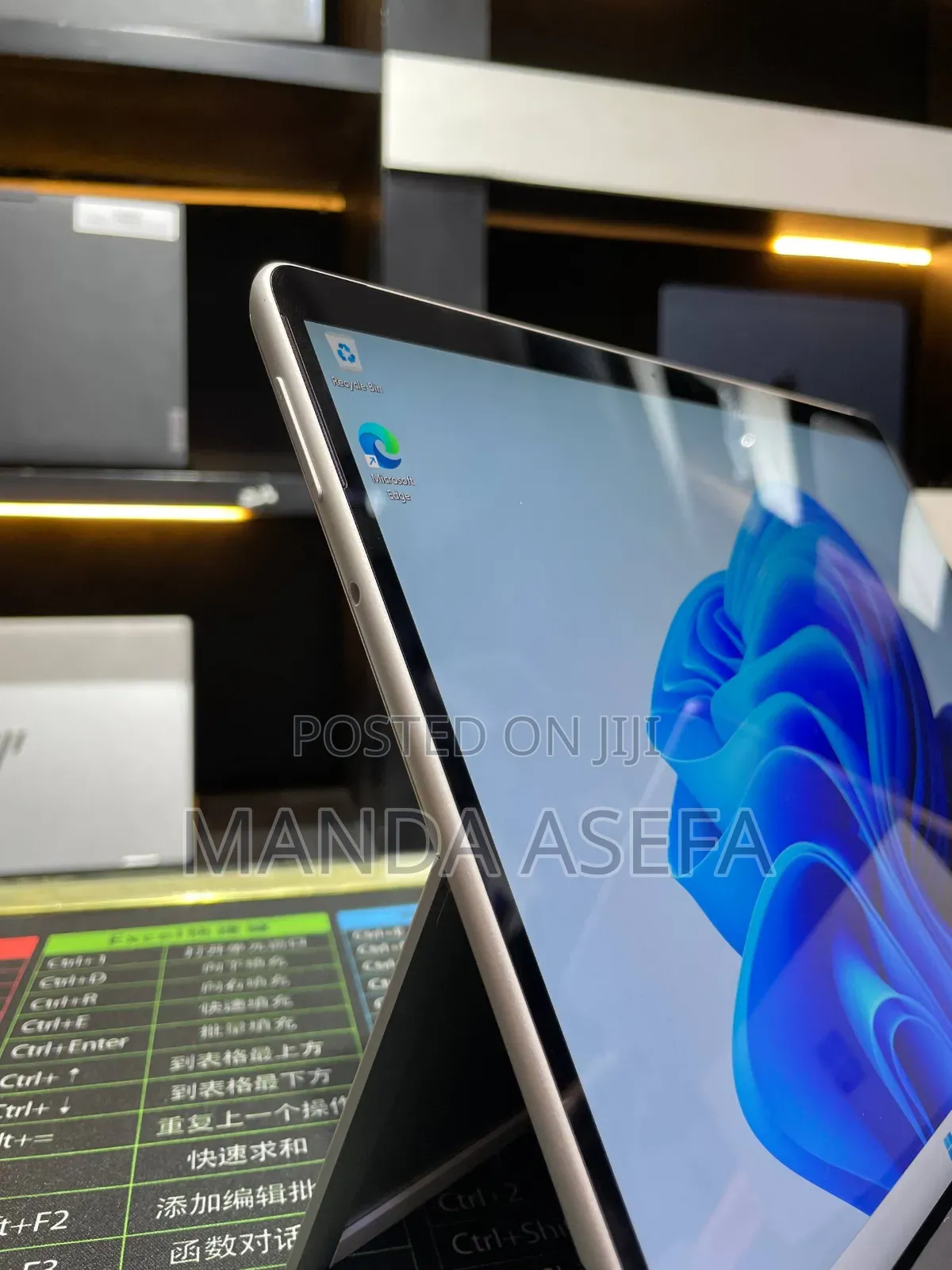 New Laptop Microsoft Surface Pro 8 16GB Intel Core I7 SSD 512GB