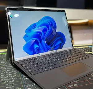 New Laptop Microsoft Surface 16GB Intel Core I7 SSD 512GB