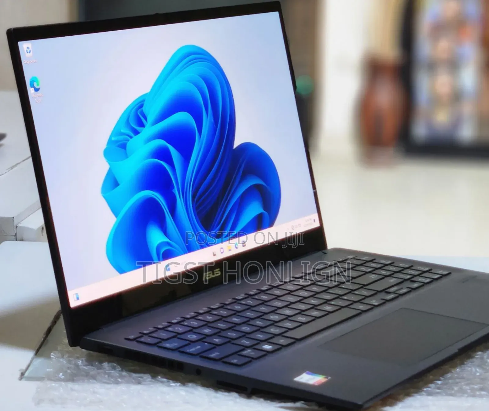 New Laptop Asus VivoBook 15 X505BA 16GB Intel Core I9 SSD 1T