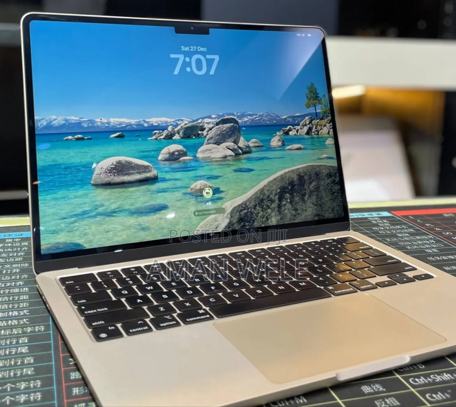 New Laptop Apple MacBook Air 2022 M2 16GB Apple M2 SSD 256GB