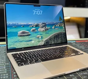 New Laptop Apple MacBook Air 2022 M2 16GB Apple M2 SSD 256GB