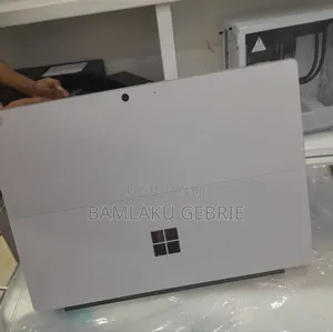 New Laptop Microsoft Surface Pro 7 8GB Intel Core I5 SSD 256GB