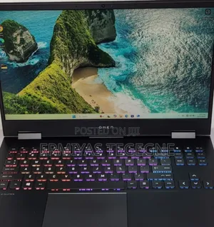 New Laptop HP OmniBook 7 14" 16GB AMD Ryzen 7 SSD 512GB