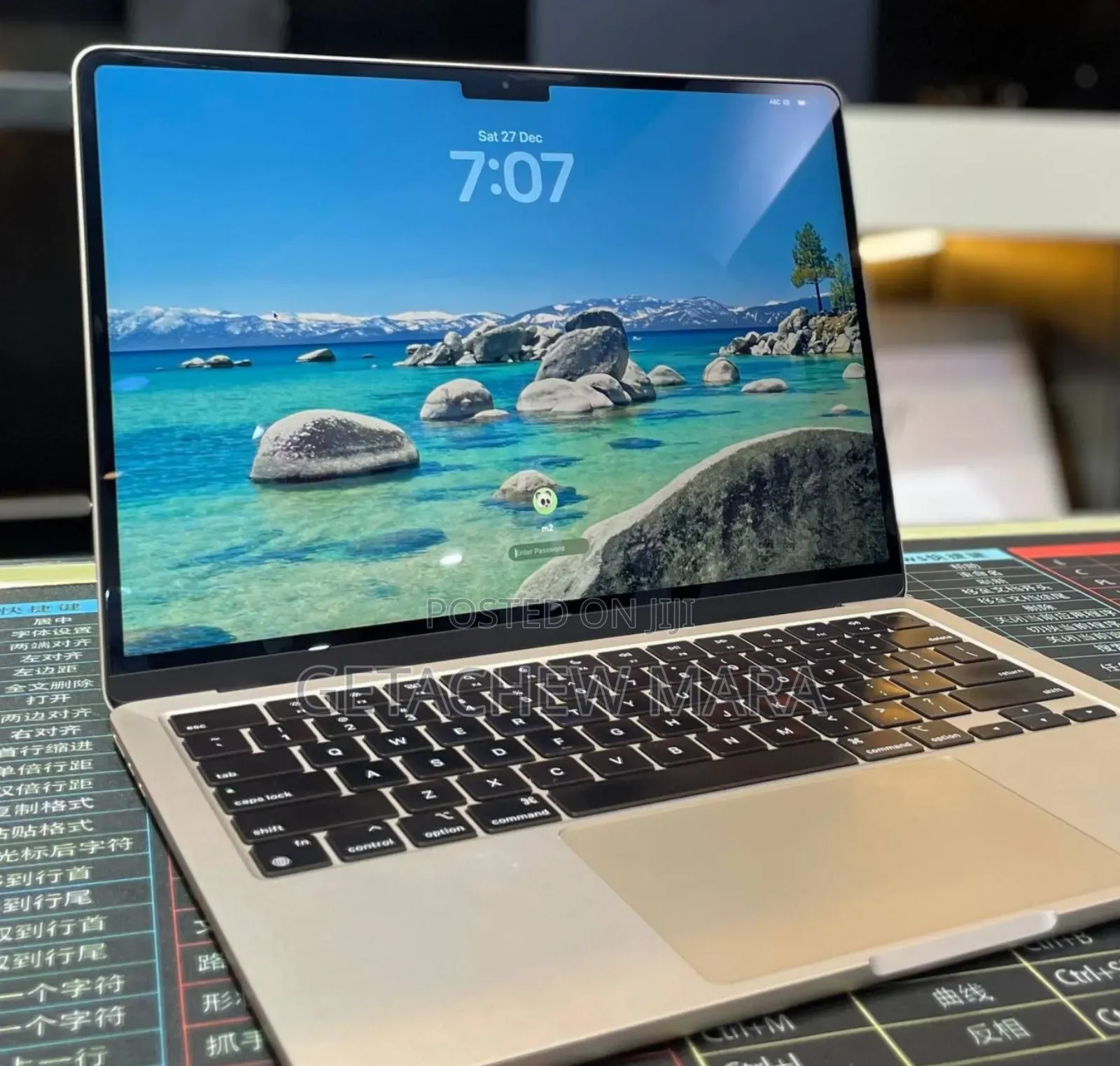 New Laptop Apple MacBook Pro 2022 M2 16GB Intel SSD 256GB