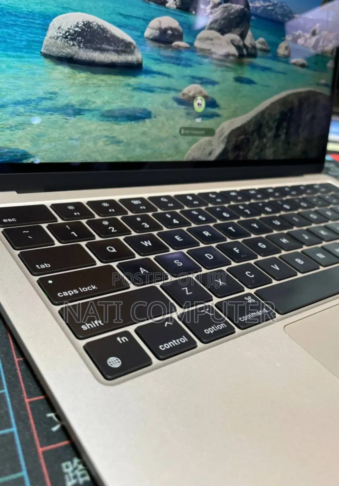 New Laptop Apple MacBook Air 2022 M2 16GB Apple M2 SSD 256GB