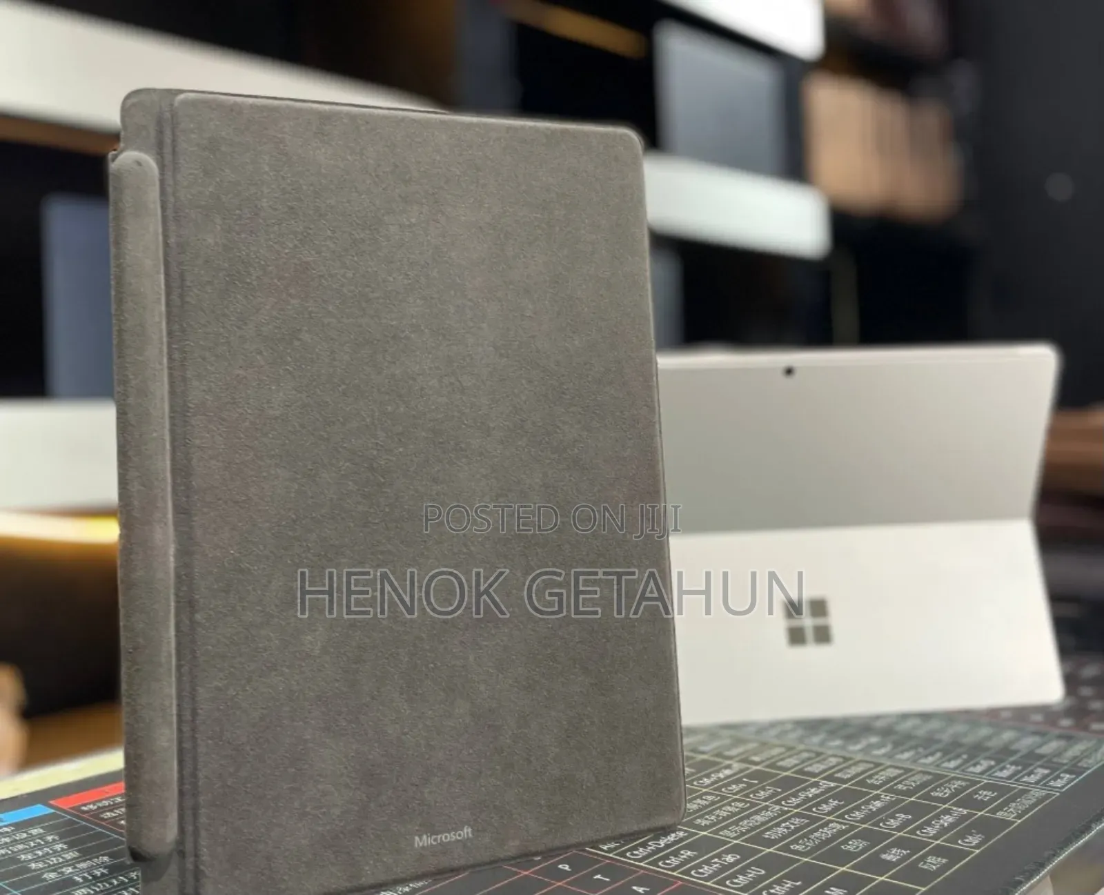 New Laptop Microsoft Surface Pro 8 16GB Intel Core I7 SSD 256GB