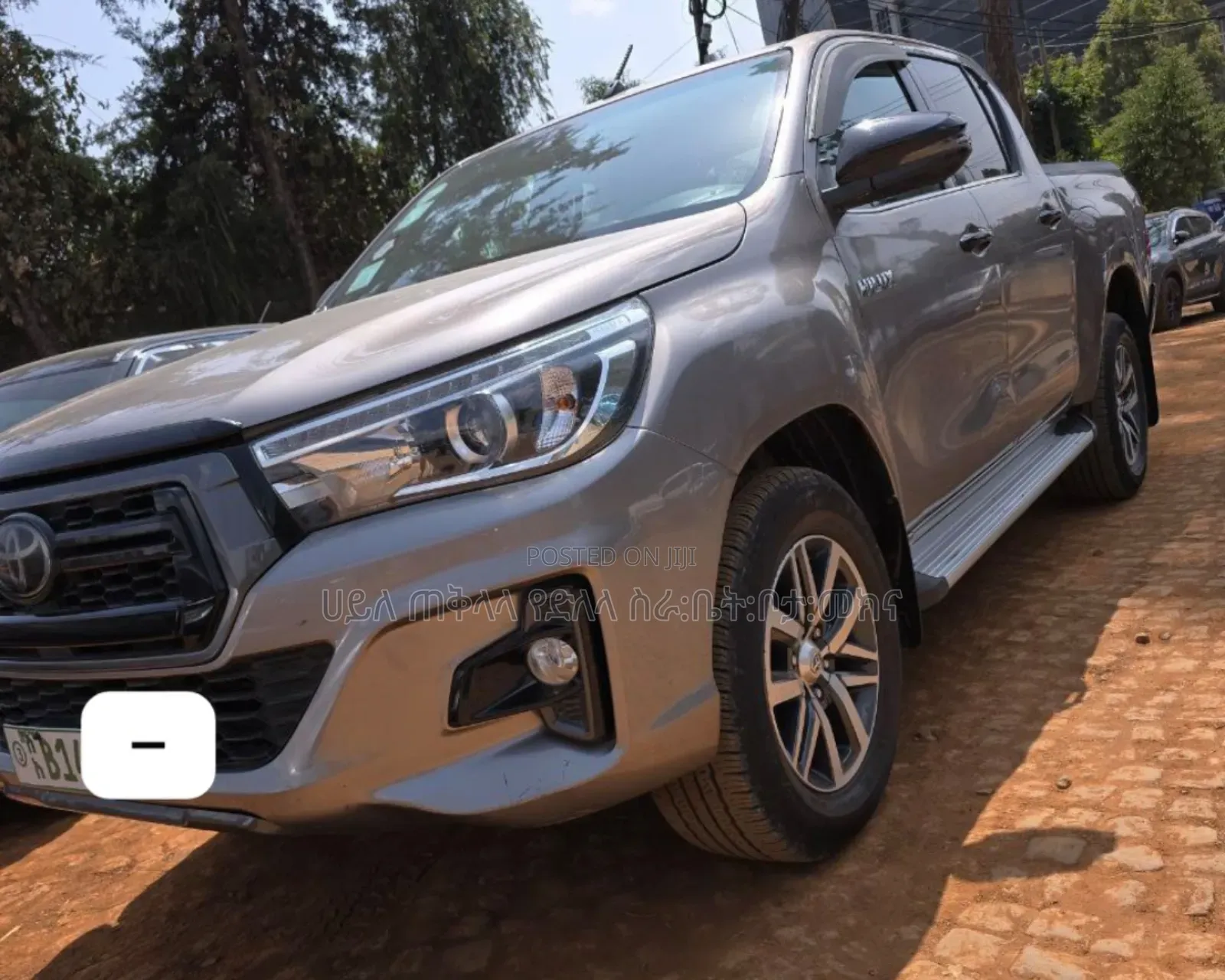 Toyota Hilux 2020 Gray