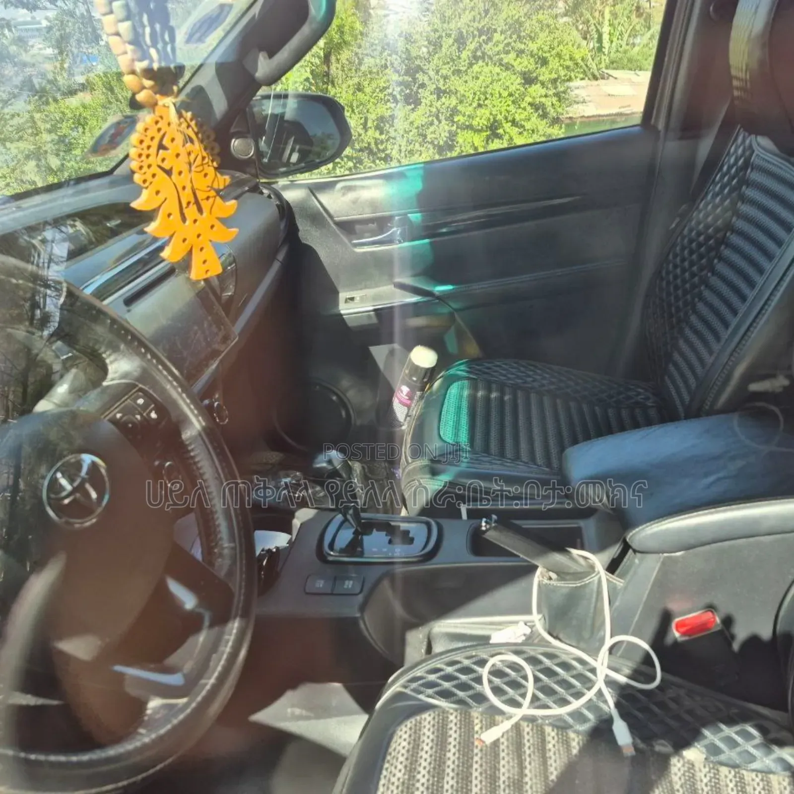 Toyota Hilux 2020 Gray