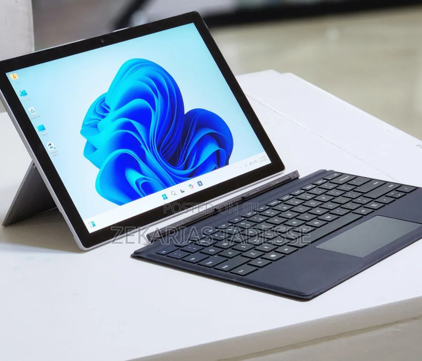 New Laptop Microsoft Surface Pro 6 8GB Intel Core I5 SSD 256GB