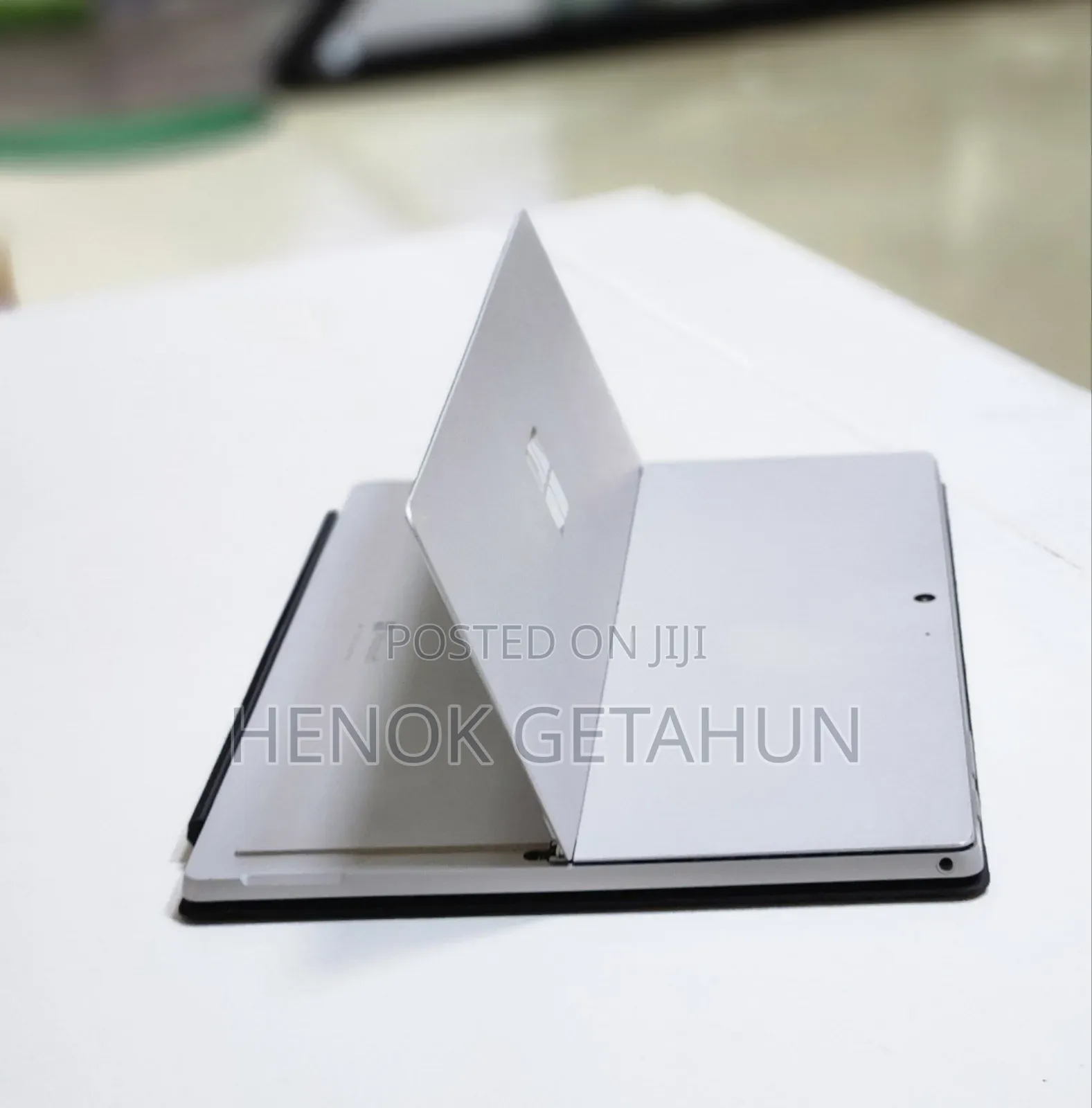 New Laptop Microsoft Surface Pro 6 8GB Intel Core I7 SSD 256GB