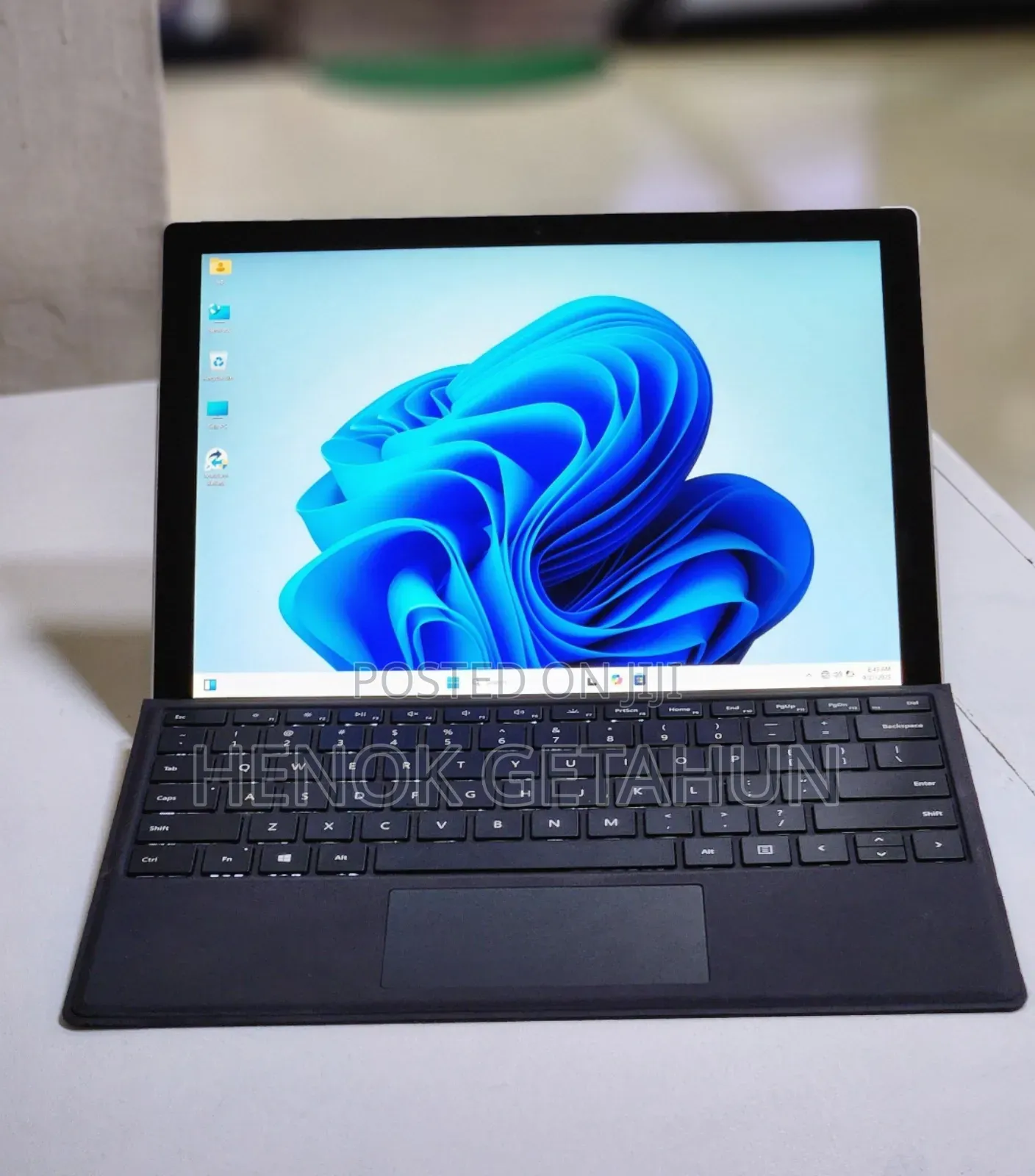 New Laptop Microsoft Surface Pro 6 8GB Intel Core I7 SSD 256GB