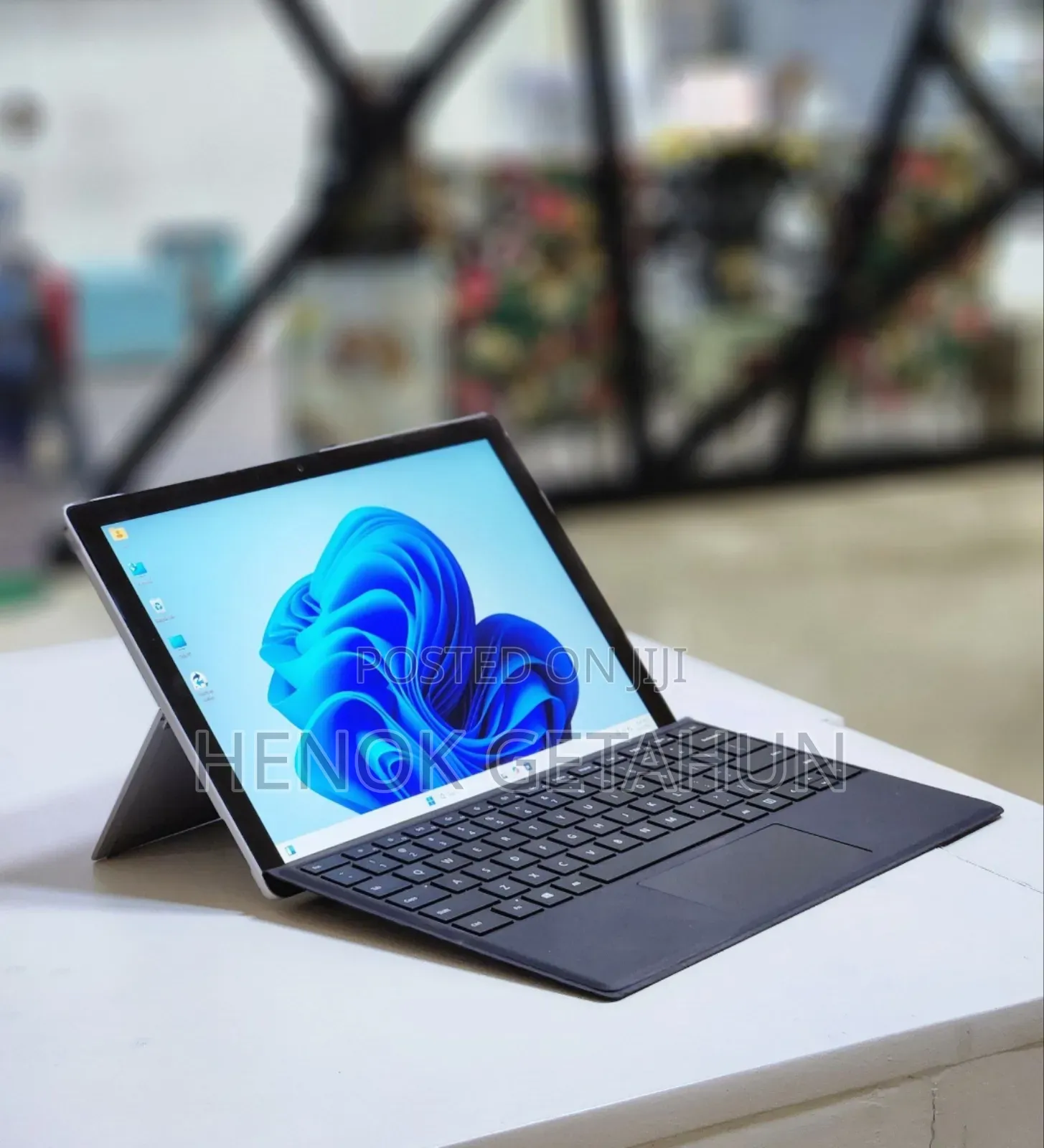 New Laptop Microsoft Surface Pro 6 8GB Intel Core I7 SSD 256GB