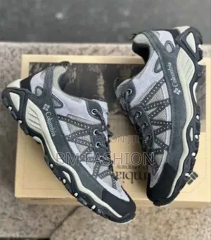 Columbia (High Quality Material Made in Vietnam)