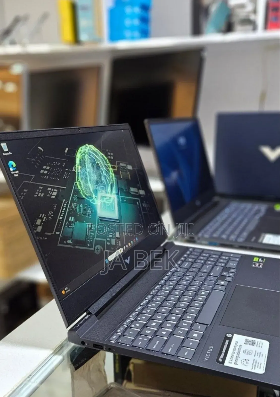 New Laptop HP Victus 16 16GB AMD Ryzen 7 SSD 512GB