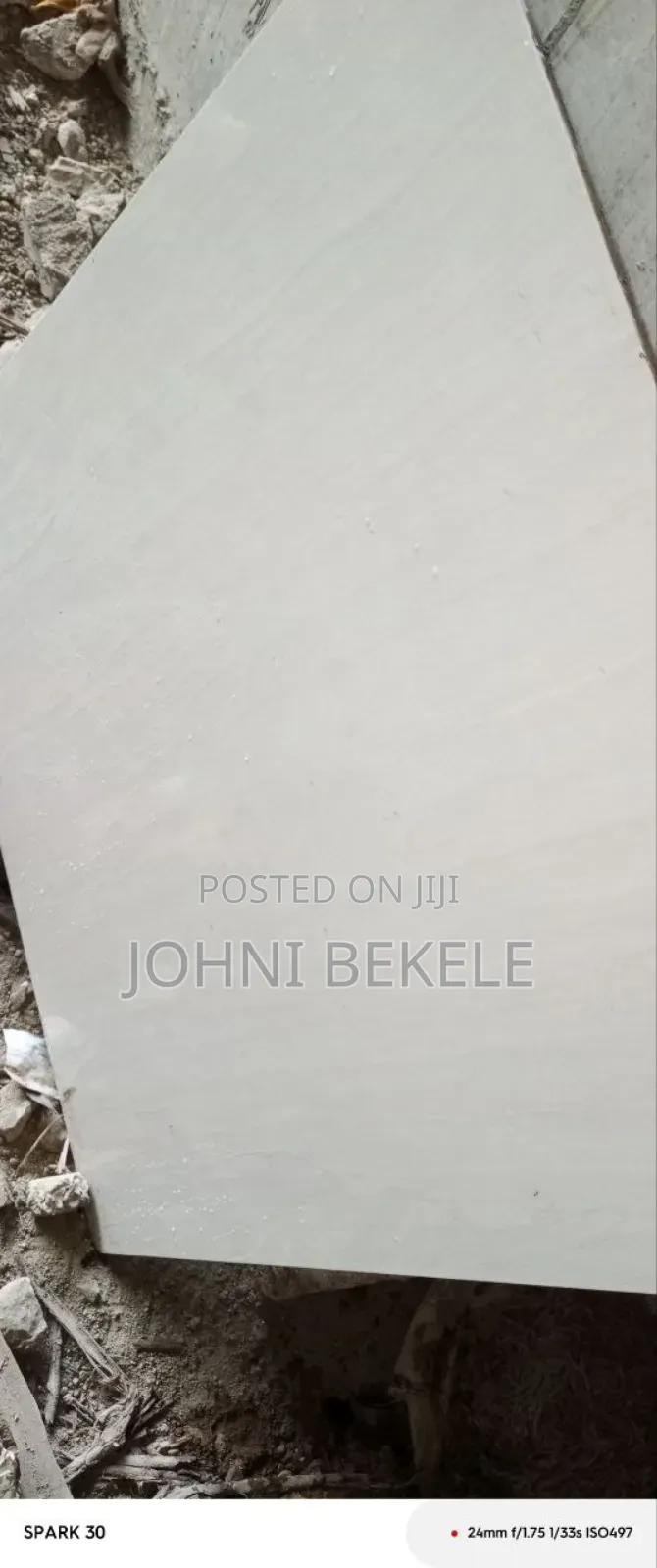 ጥራቱን የጠበቀ 80×80 ምርጥ ሴራሚክ አለላችሁ ይደውሉልን