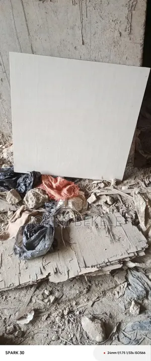 Photo - ጥራቱን የጠበቀ 80×80 ምርጥ ሴራሚክ አለላችሁ ይደውሉልን