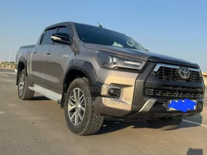 Toyota Hilux 2018 Gray