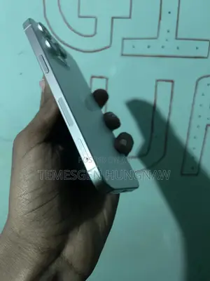 New Apple iPhone 15 Pro Max 256 GB White